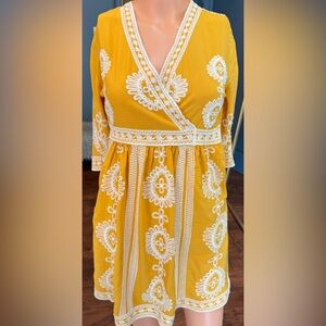 Mustard Yellow Embroidered Boho Dress Lace Trim V-Neck 3/4 Sleeve Size 4 Cato